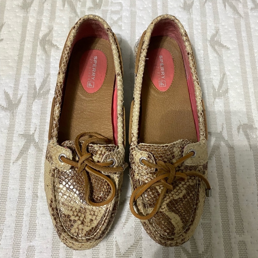 Sperry Loafer